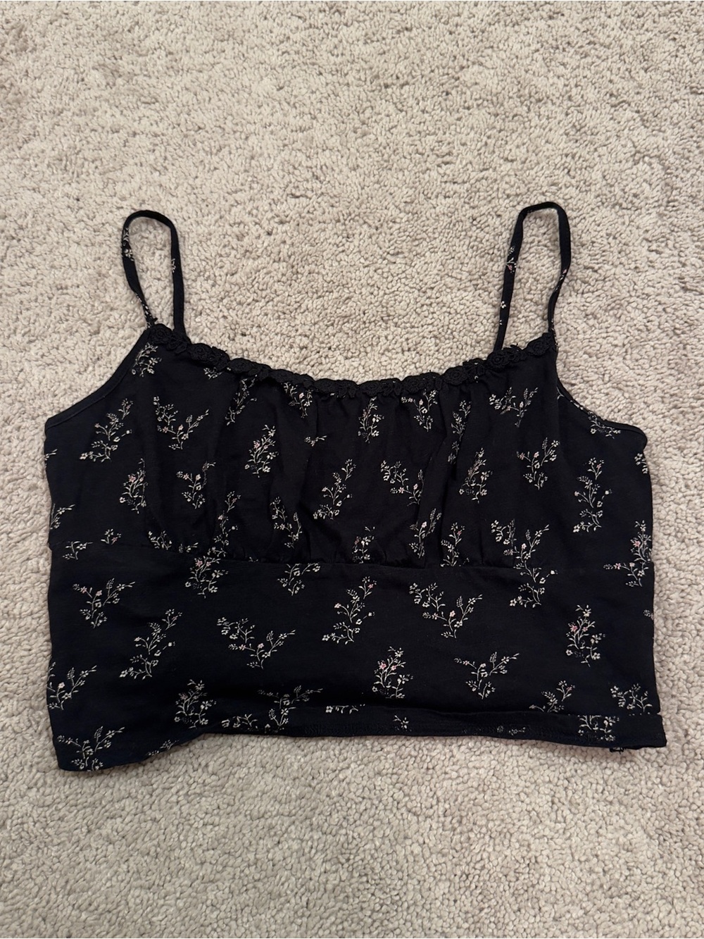 Me to We Black Floral Cropped Cami